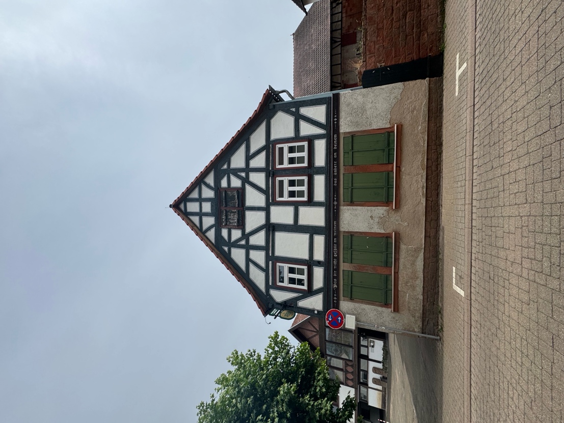 Ansicht mit Nebenhof